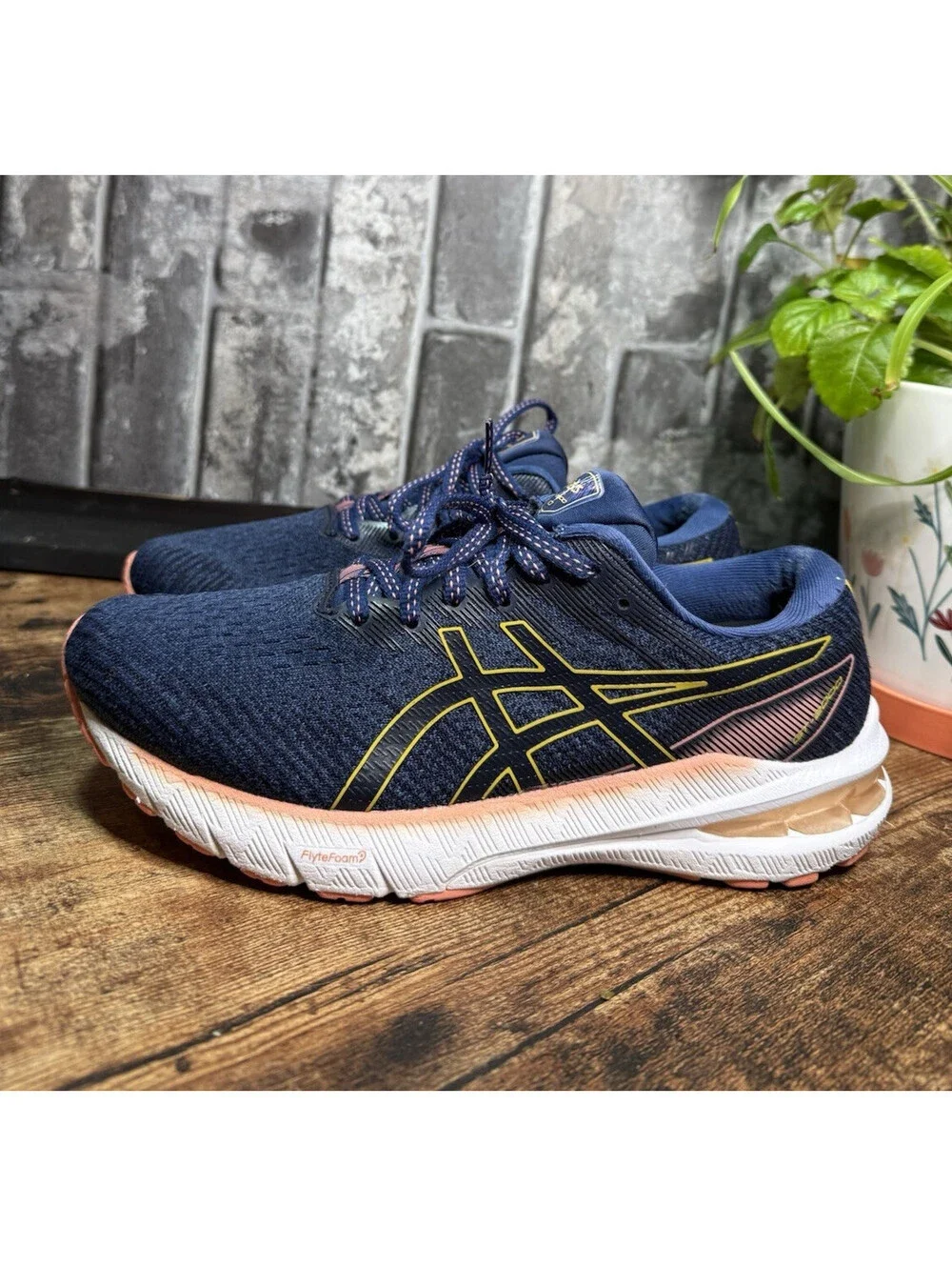 ASICS 1012B350 Women’s Blue Low Top Lace-Up Logo Knit Sneakers Rubber Outsole